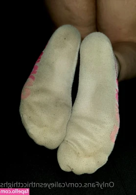 calieyesnthiccthighs - videos are great but you can do a lot with just a few pics. What do