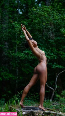 blackgoddess777 - It's shower time. Who wants to join?