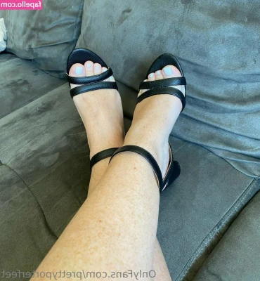 prettyporterfeet - I wana taste your Banana babe 🍌👅