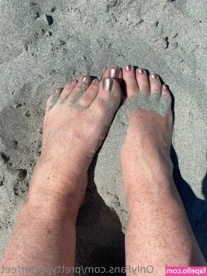 prettyporterfeet - A squirty new solo is coming your way! 💦💦💦
