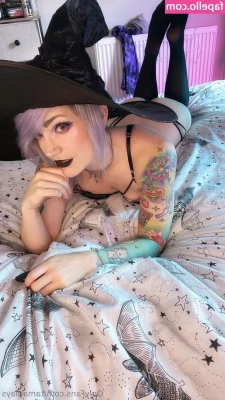 tamaplays - It’s so easy to live pussy-free when you worship & pay
