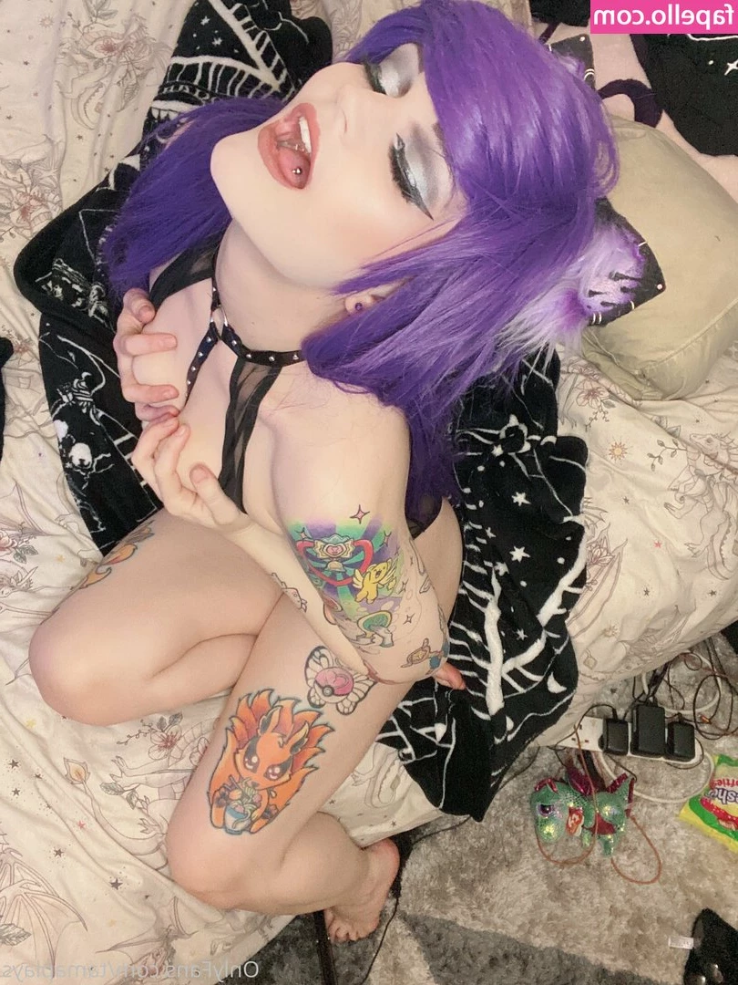 tamaplays - A sorta SFW weekend