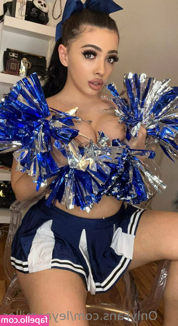 leyaamiller - Doing these collab events have officially made my dominant side