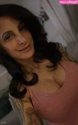 Mia75 - Time to get a juicy scrumptious pedicure