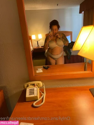 kendraleeryanfree - men are slaves men are wallets men are toys men are pets  Ft. my