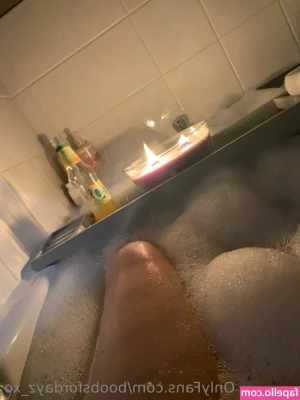 boobsfordayz_xo [ boobsfordayz-xo ] - sneaky ;)