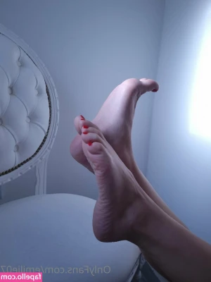 emilie07 - Hey you, you matter! And I love you my sweet footboy. If you’re