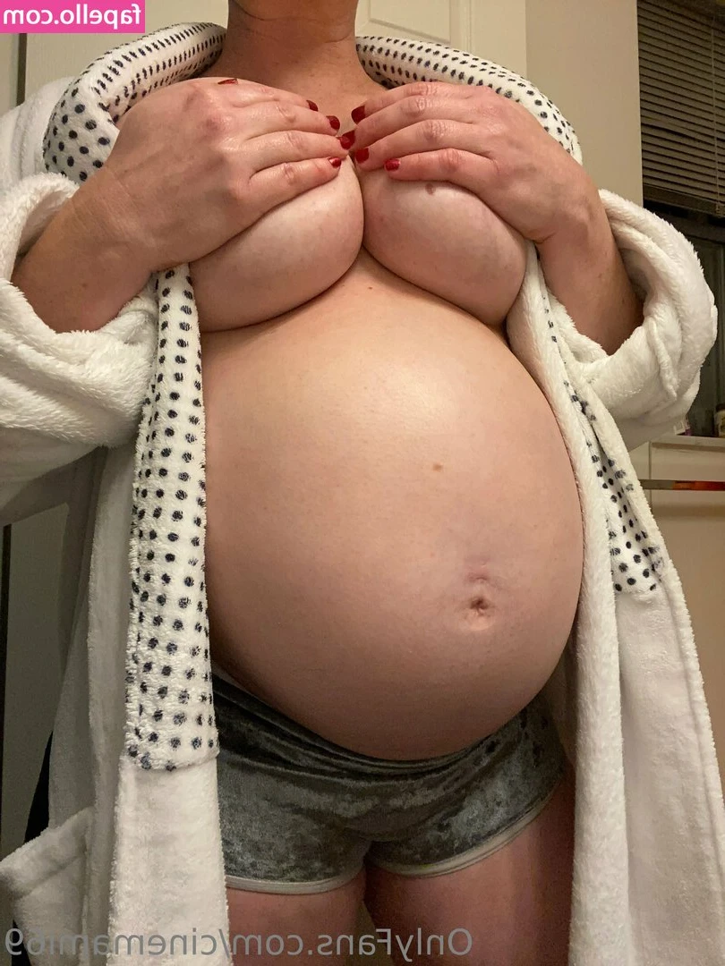 cinemami69 - Which one do you think I should wear out to dinner? Keep in mind, I