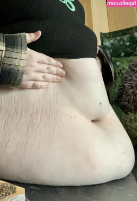 thiccjayebbw - Want a taste of my ball, my cock, or both?🍆💦🔥