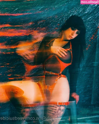 Reedsuicide - I need you to hold me
