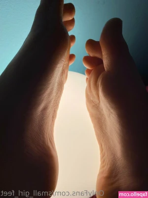 small_girl_feet [ small-girl-feet ] - 🌹VALENTINES GIVEAWAY WINNER ANNOUNCEMENT 🌹  CONGRATULATIONS