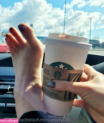 ballettwinkletoes - Now look again~