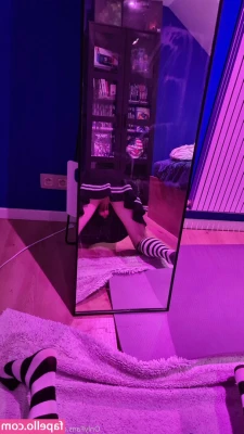 matthewfoxbe - Couple of booty pics 🍑  Pussy and ass hole in the first one, I