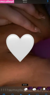 babyxmae1111 - All dem bodies 🤤 and pre-titties as a treat!