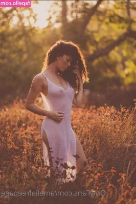 ameliafreepage - Honey, are you busy right now?👉👈 Maybe you're ready to have fun