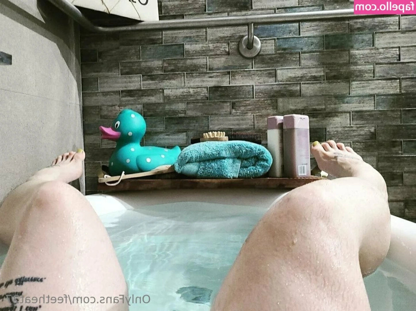 feetheat27 - Who wants to join me in shower?