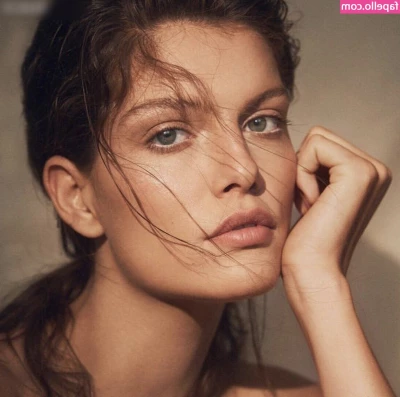 Vanessa Fuchs [ vanessa-fuchs ] - Hello beautiful people