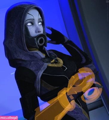 Mass Effect [ mass-effect ] - Do you want to get down and dirty with this blonde bombshell ?