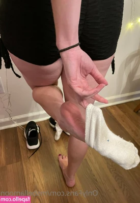 msbellamoon - Who wants to spoil me like a princess? 👸❤️