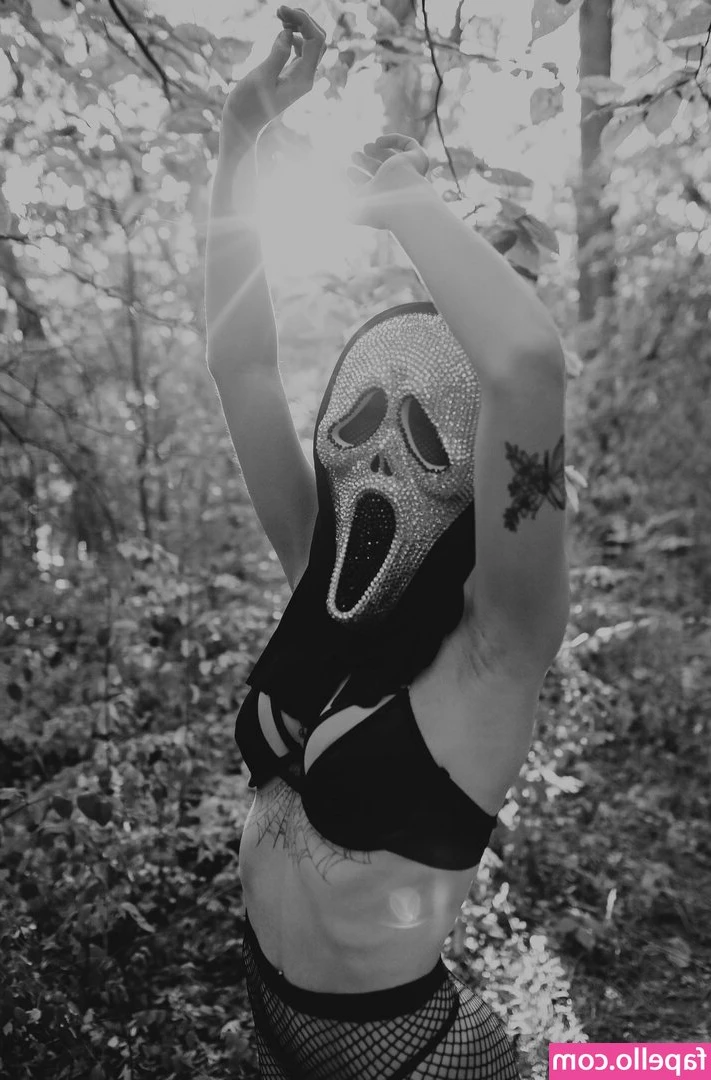 xbreezleyx - Here are some throw backs for u horny lot to keep I going there is