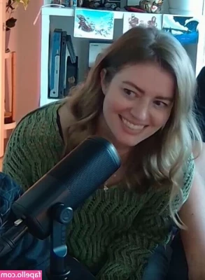 Elyse Willems [ elyse-willems ] - Sunday cosy-ness