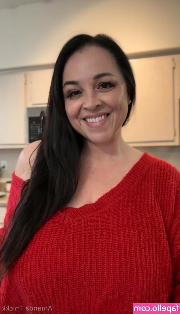 amandathickk [ amandathickk-2 ] - Crazy 4 Way Bisexual Fun!