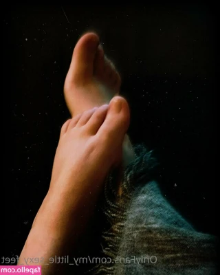 my_little_sexy_feet [ my-little-sexy-feet ] - I'll wipe all that please 💦