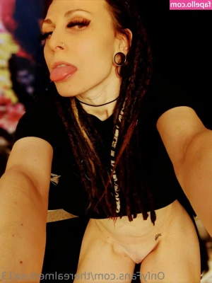 therealmedussa - Wanna see how I took this cock to my ass, baby? 😉 Slide into my