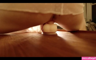 Wren Rhubarb [ wren-rhubarb ] - This months free wall vid!! Thanks for participating in the vote and