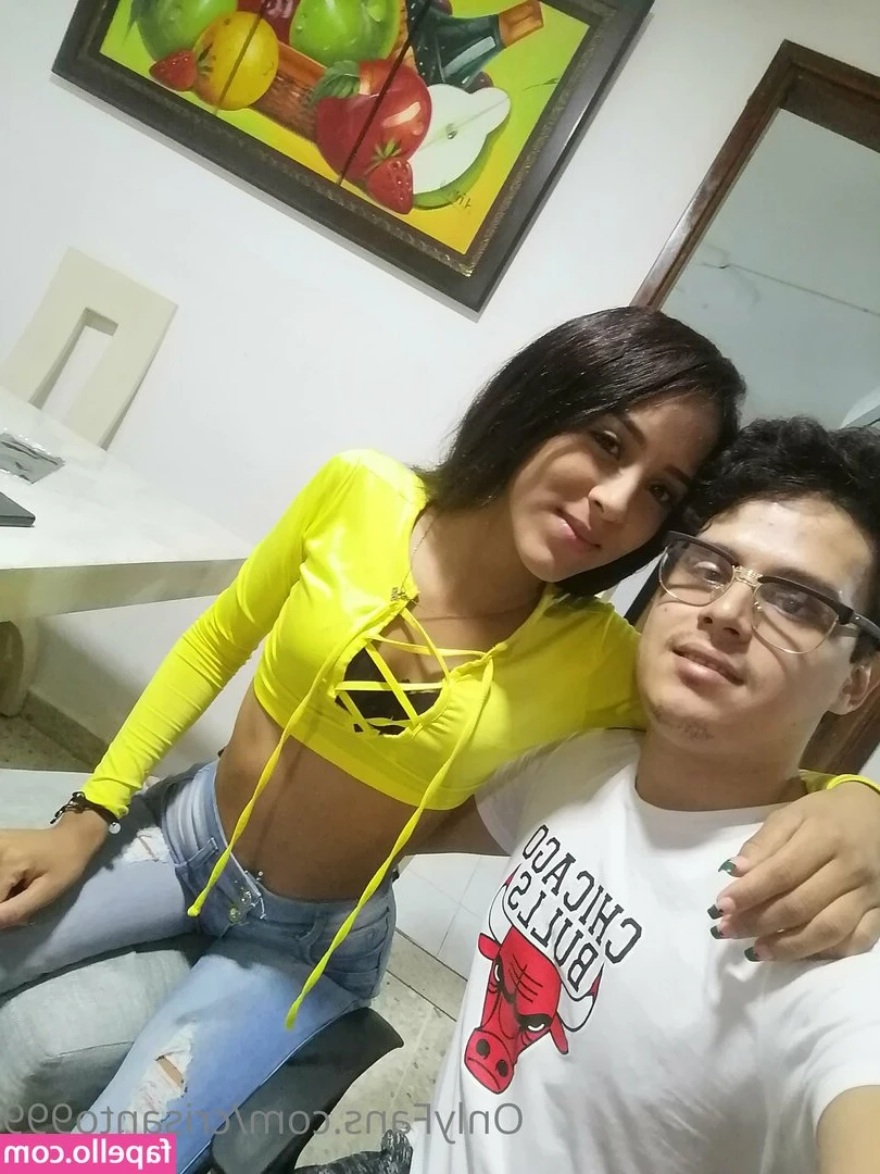 crisanto999 - Who wants to take off this bikini 😈🥵
