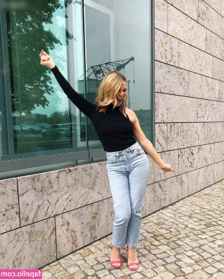 Alina Merkau [ alina-merkau ] - Ruszę jutro dupę i nagram coś porządnego! Piszcie życzenia tutaj