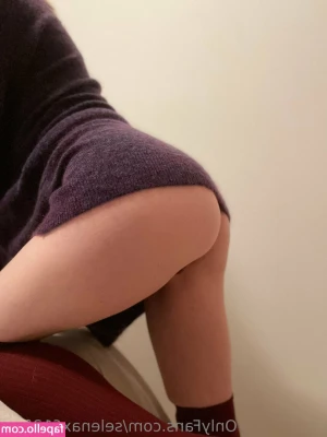 selenax613free - Love watching @Thatyogafvcker’s muscle ass pounding away at my