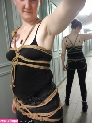 dickulousri - Let me light up your night.