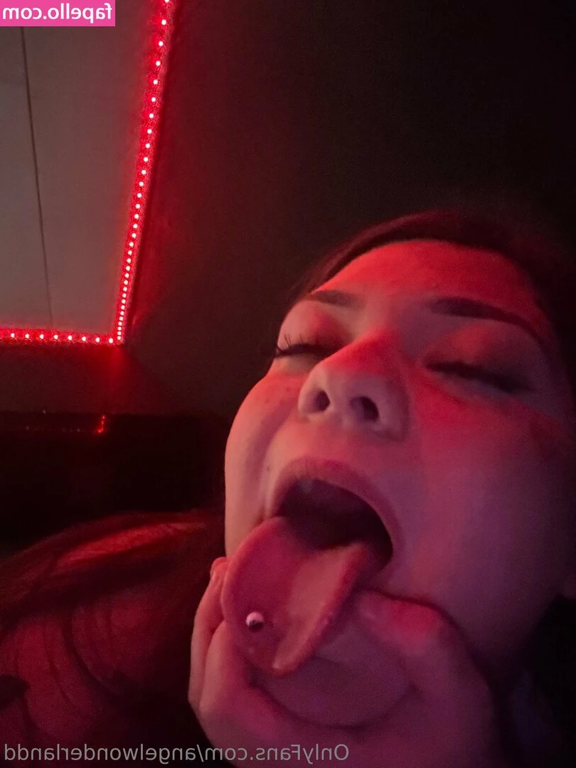 angelwonderlandd - I can give you a master class in dance...do you want it?🔥🔥