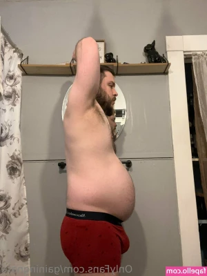 gainingnate - do u like my mom bod 🤪