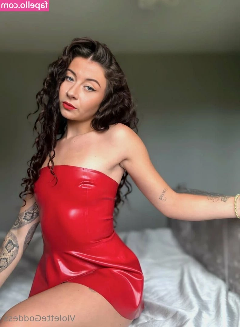 violettegoddess - sound on for this one to hear how wet i get when i play with myself