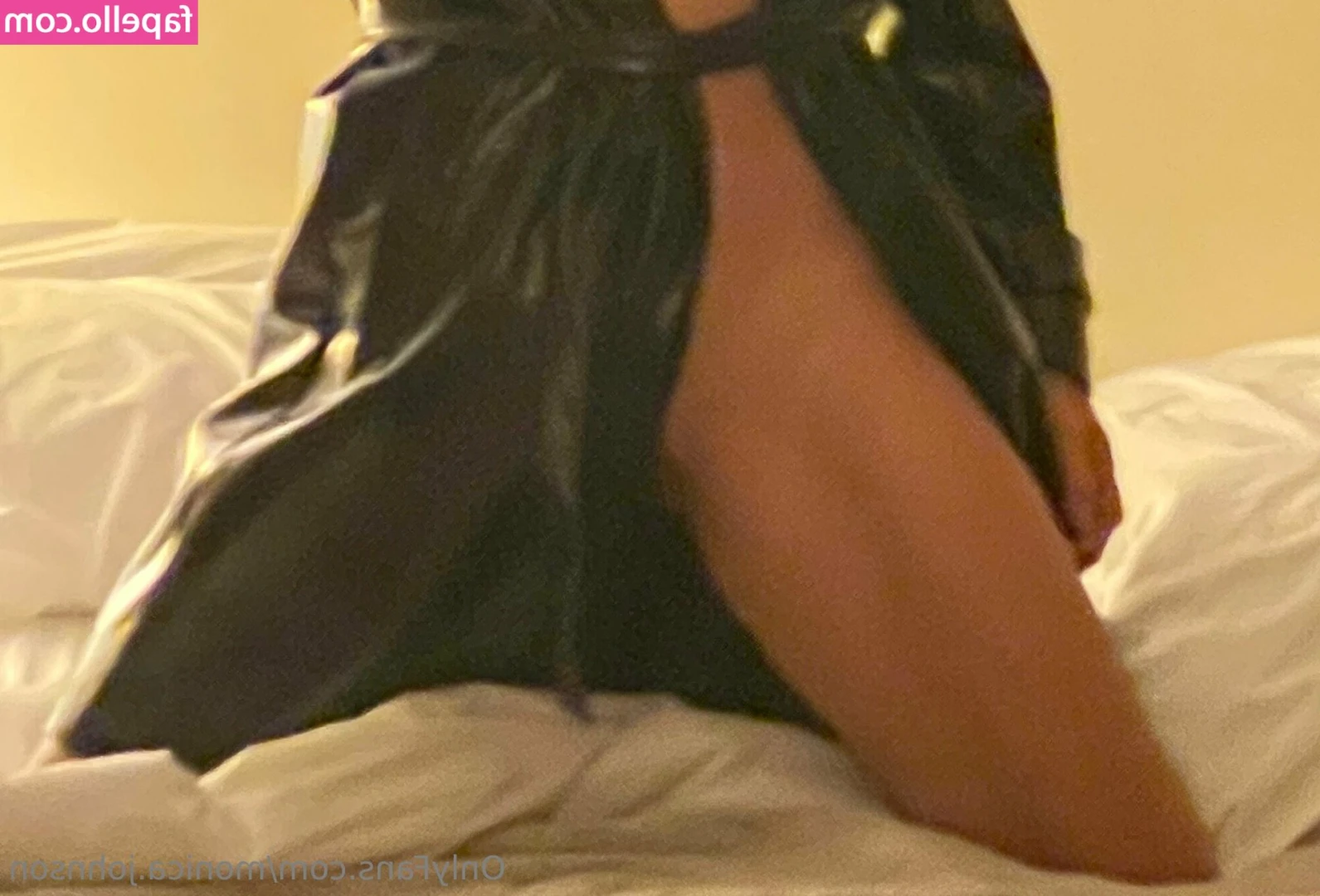 monica.johnson [ monica-johnson ] - Do you like how my little dick pokes out?