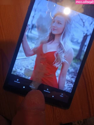 Cum Tributes [ cum-tributes ] - Okay okay... I know I said I'm taking a few days off... and I am!