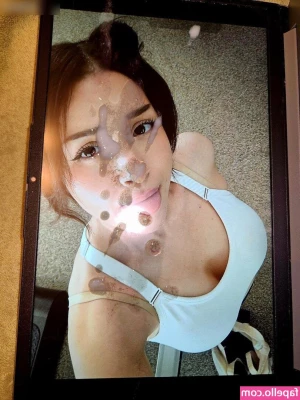 Cum Tributes [ cum-tributes ] - Take a sit im waiting...