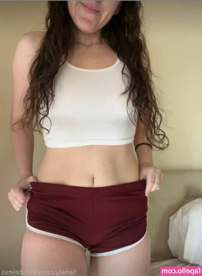 lilcutejess - Where would you wanna fuck me the most? I had sex on a baseball field