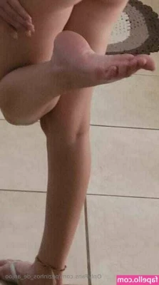 pezinhos_de_anjoo [ pezinhos-de-anjoo ] - Wake up to this, what’s your next move?😍🥵