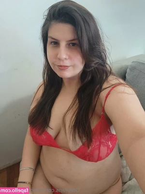 abigailsweetvip - This ass needs some love. Any volunteers ?