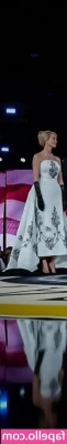 Ivanka Trump [ ivanka-trump ] - Who s coming to join me in bed