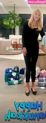 Ivanka Trump [ ivanka-trump ] - Sometimes I like to just touch myself