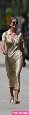 Ivanka Trump [ ivanka-trump ] - I'm not naked, i'm wearing socks :)