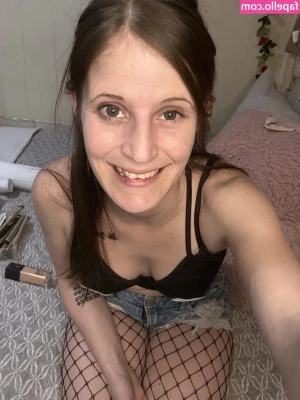 jdoll94 - Betcha wish Mr  Bones hand would move  huh      Inbox me to play