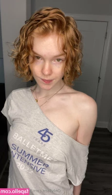 LucyMoon2004 - https://onlyfans.com/1117765230/playbunyy