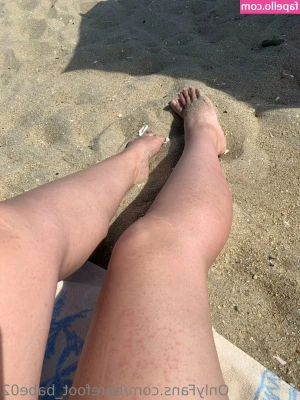 barefoot_babe02 [ barefoot-babe02 ] - I think you've already figured out that around here its hump day