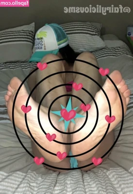 fairyliciousme - ᗯIᒪᒪ YOᑌ ᗷE ᗰY ᐯᗩᒪEᑎTIᑎE  Sending out custom