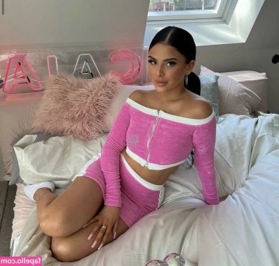 Jasmin Azizam [ jasmin-azizam ] - It s getting late honey  come to bed